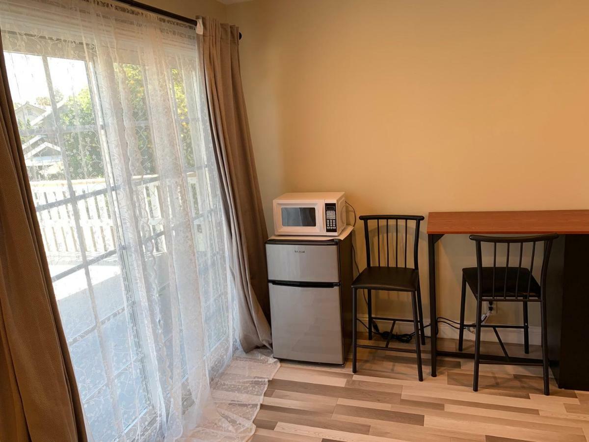 Lovely Room In Private House Near Disneyland Anaheim Dış mekan fotoğraf