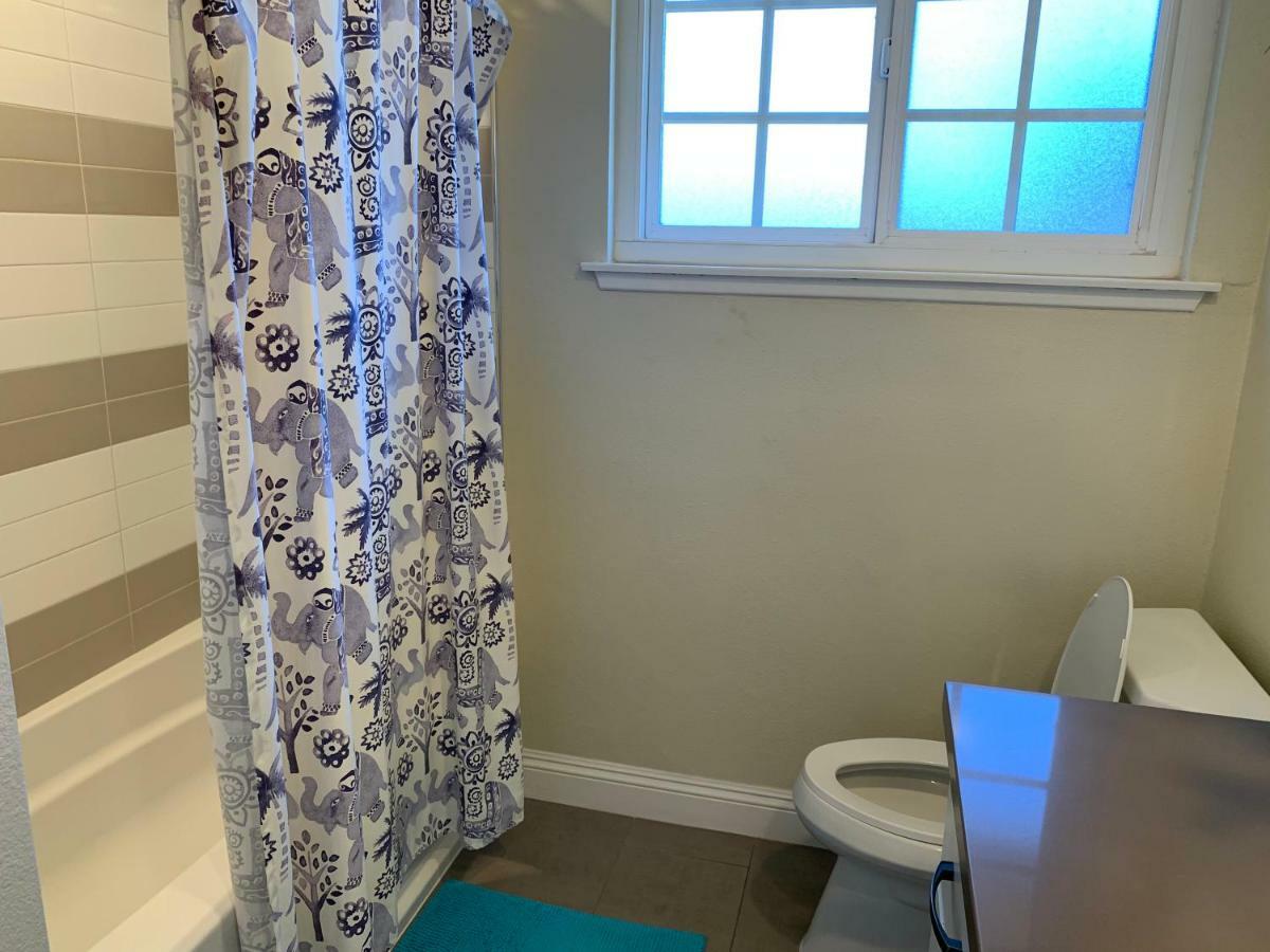 Lovely Room In Private House Near Disneyland Anaheim Dış mekan fotoğraf