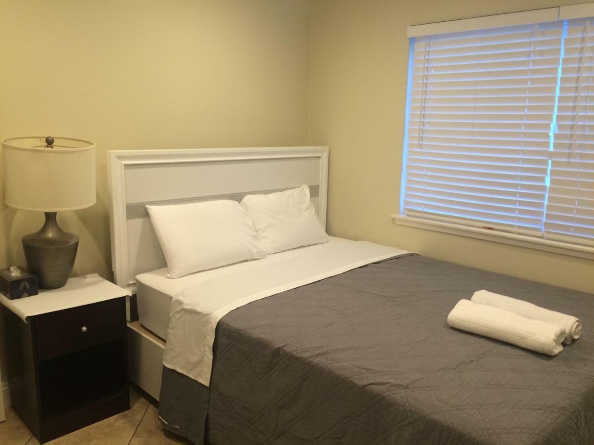 Lovely Room In Private House Near Disneyland Anaheim Dış mekan fotoğraf