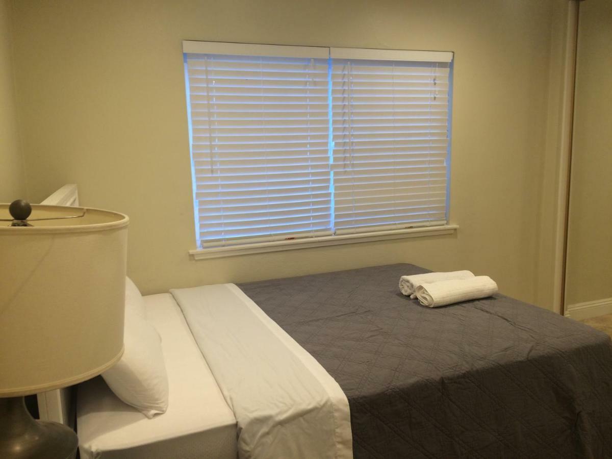 Lovely Room In Private House Near Disneyland Anaheim Dış mekan fotoğraf